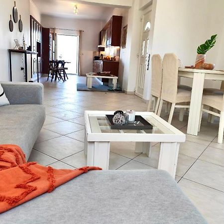 Theasis Apartments Adámasz Kültér fotó