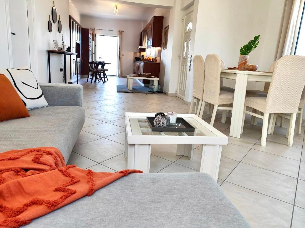 Theasis Apartments Adámasz Kültér fotó